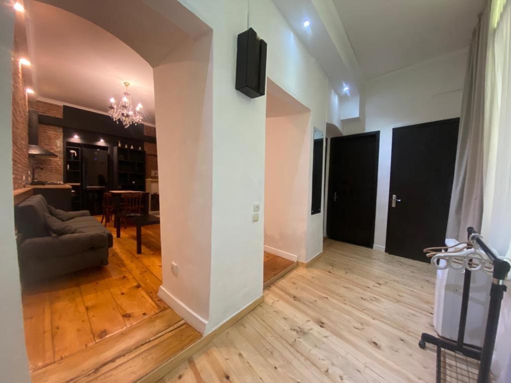 Tbilisi Central Apartment Екстериор снимка